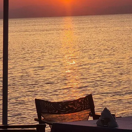 Sweet Home-seaside Perea Peraía